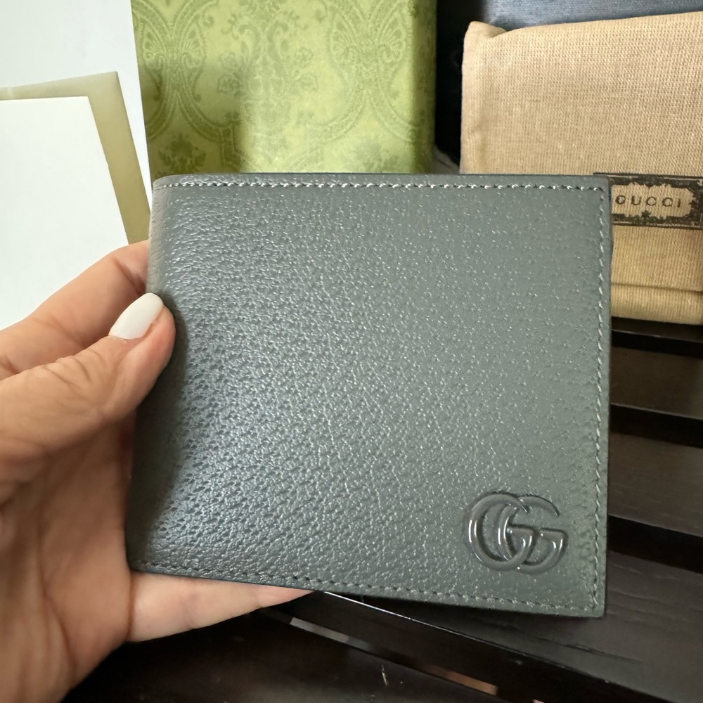 GUCCI GREY GG MARMONT
CARD CASE WALLET